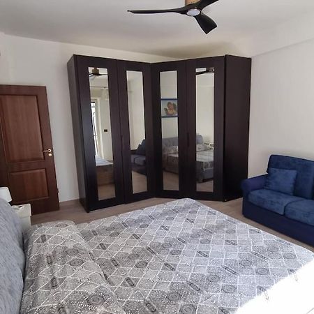 La Casa Sul Viale Reggio di Calabria Exterior foto